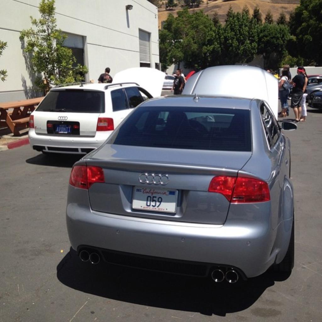 573729AUDIRS41387.jpg