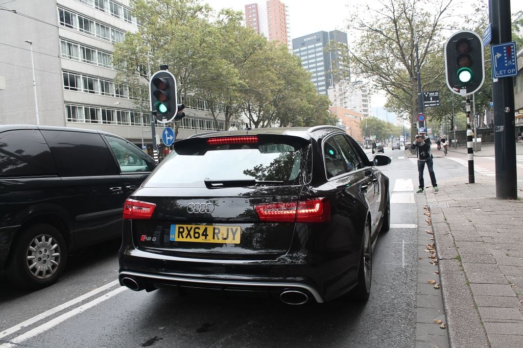 575111RS6C71941.jpg