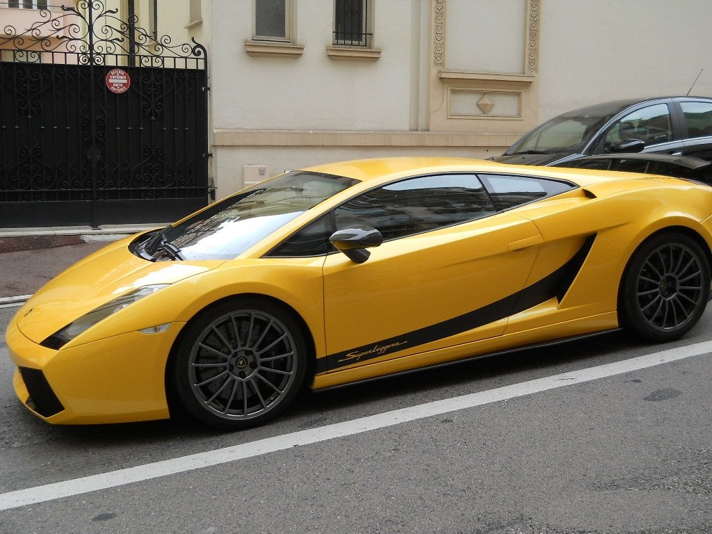 576312265LAMBORGHINI570.jpg