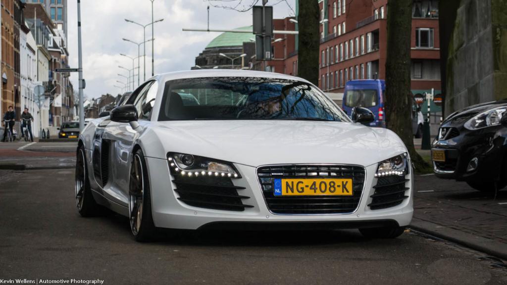 5782032983R8.jpg