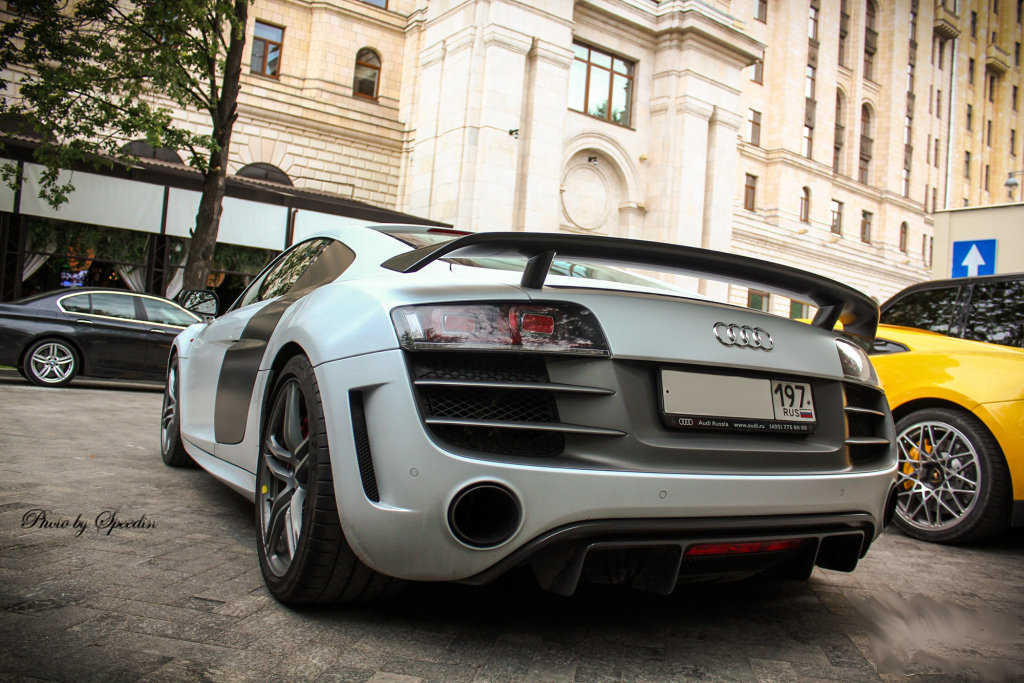 578386R8GT732.jpg