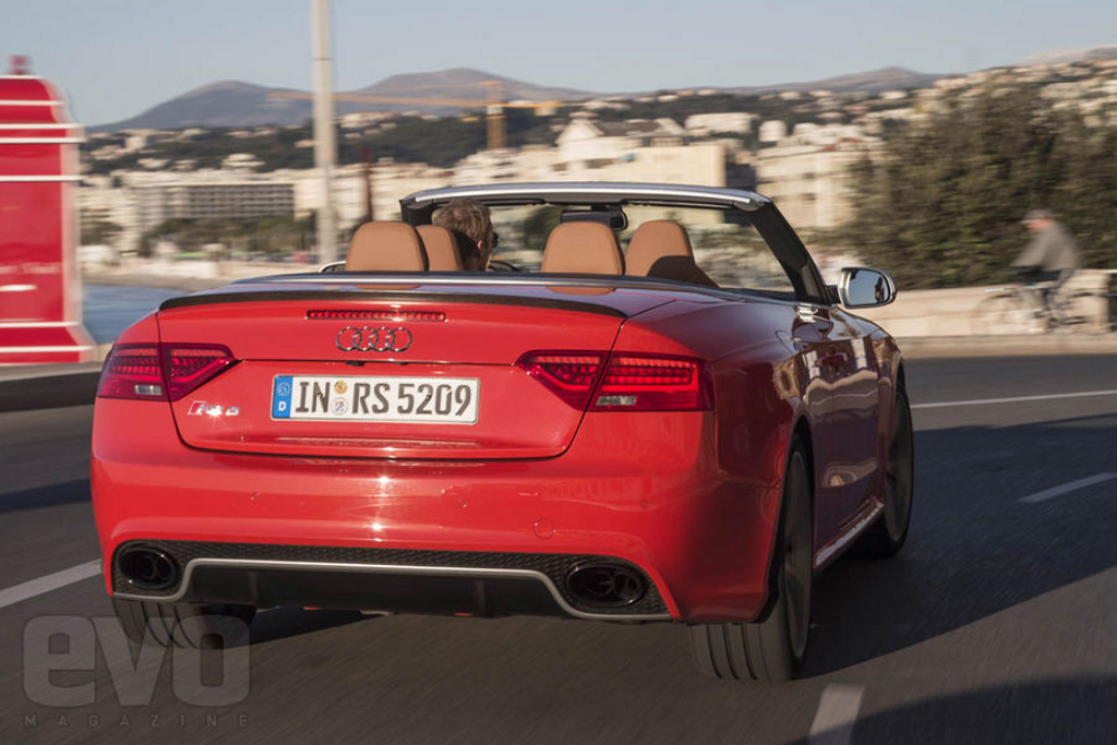 578632071RS5CABRIOLET.jpg