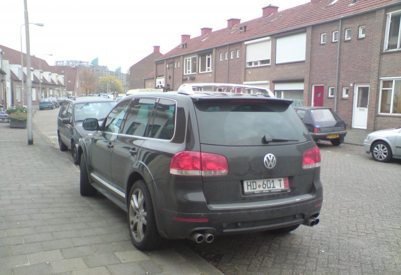 579633W12TOUAREG287ESQUIROU.jpg