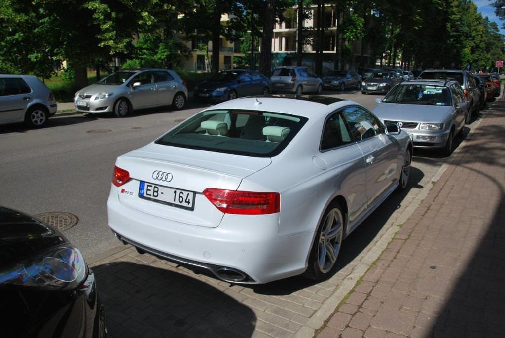 57CblDc.jpg