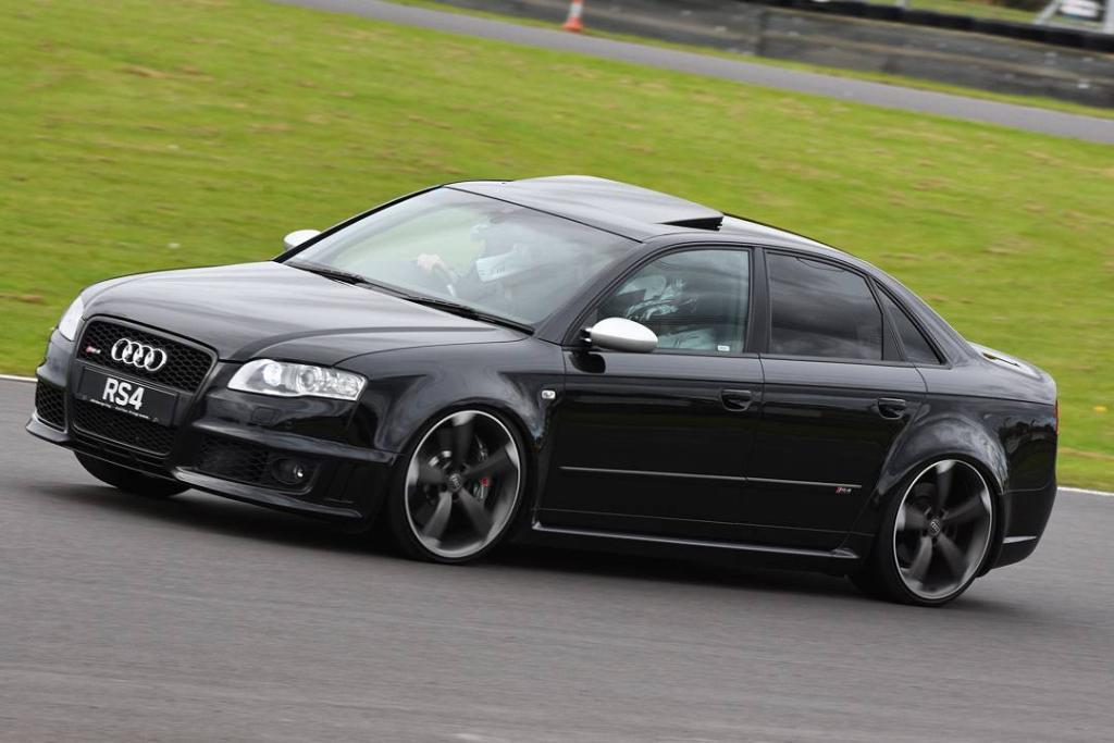 580310AUDIRS42912.jpg