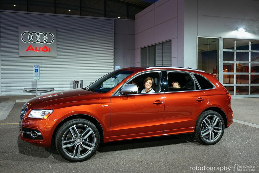580357AUDISQ51142.jpg