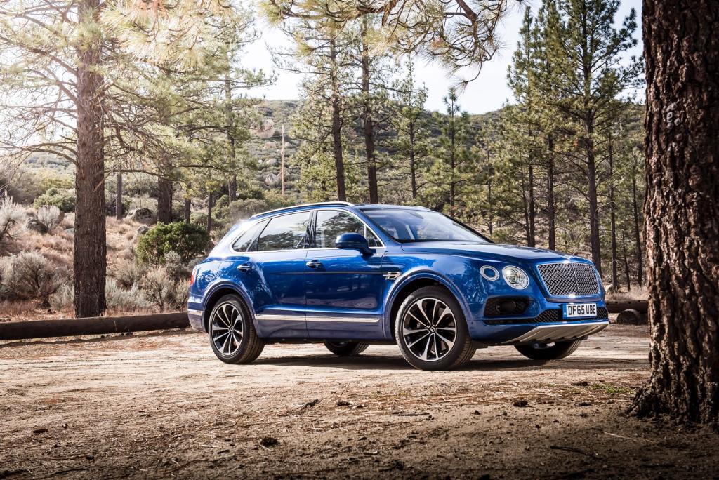 580358BENTAYGA0157.jpg