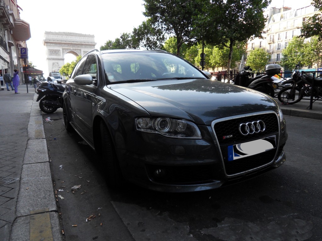 580973AUDIRS41083.jpg