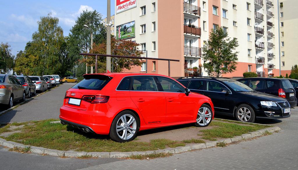 581818S38V3327.jpg