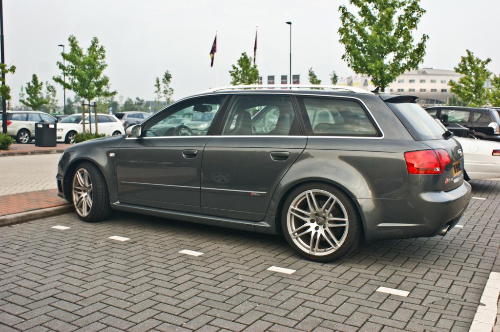 582042AUDIRS4906.jpg