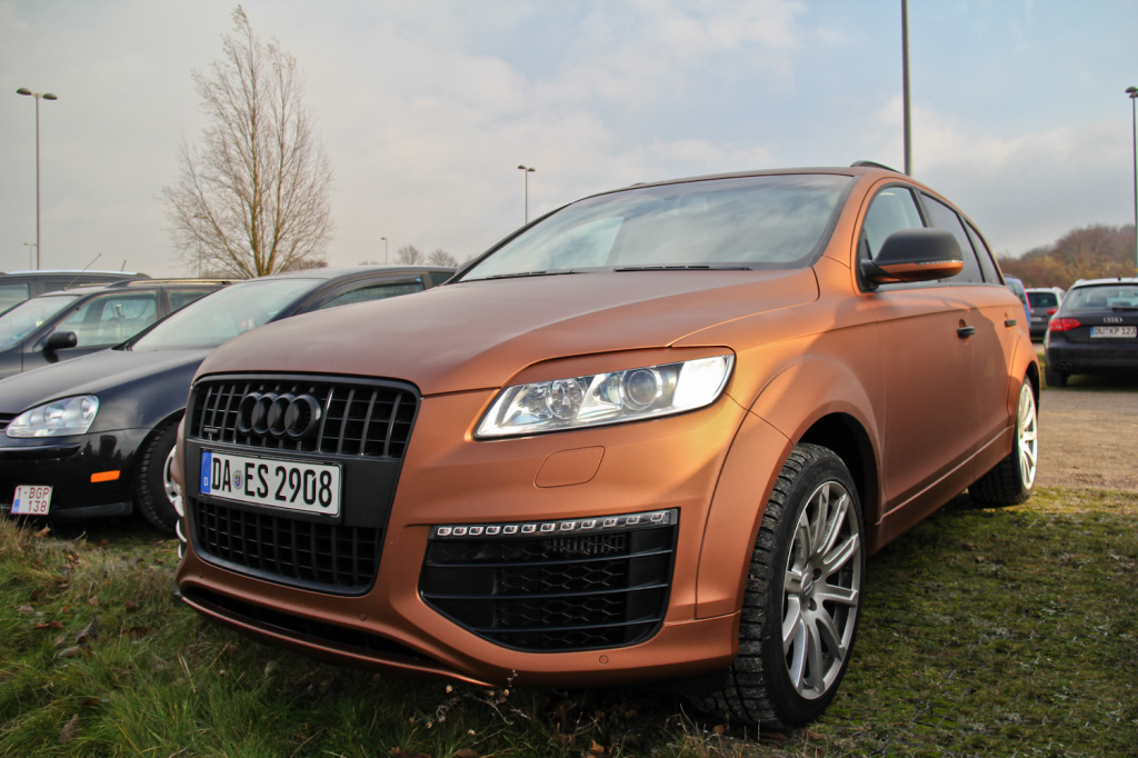 5824451000Q7V12.jpg