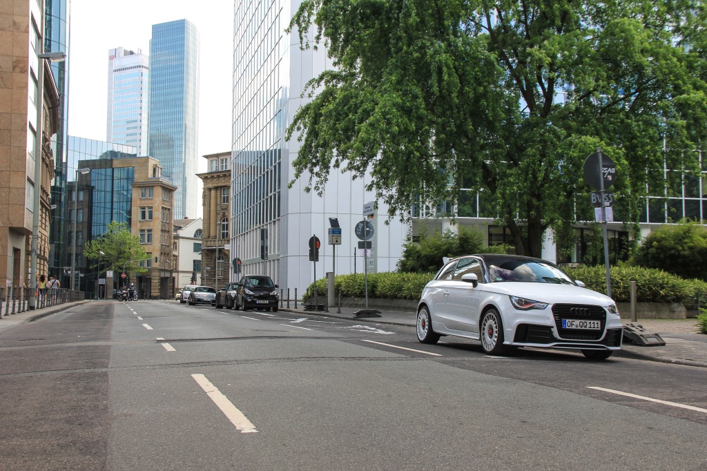 584546A1QUATTRO389.jpg
