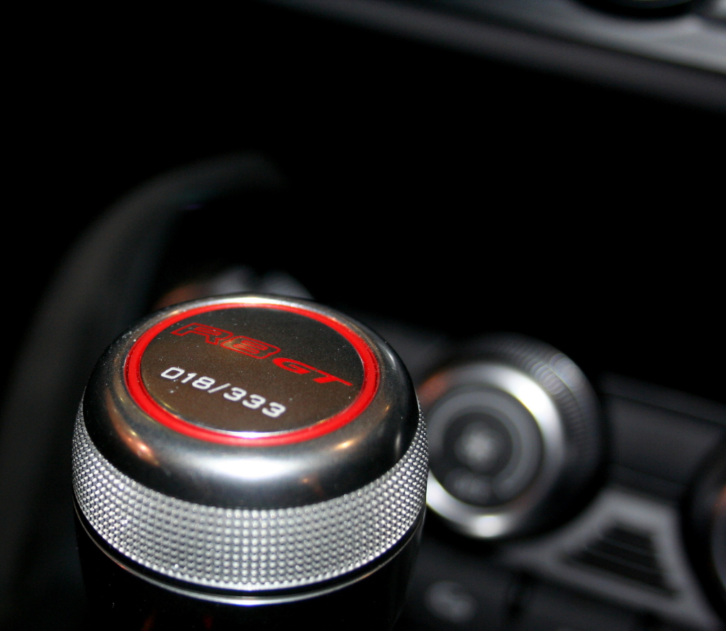 584753R8GT353ESQUIROU.jpg