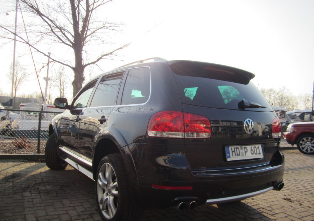 585304W12TOUAREG328ESQUIROU.jpg