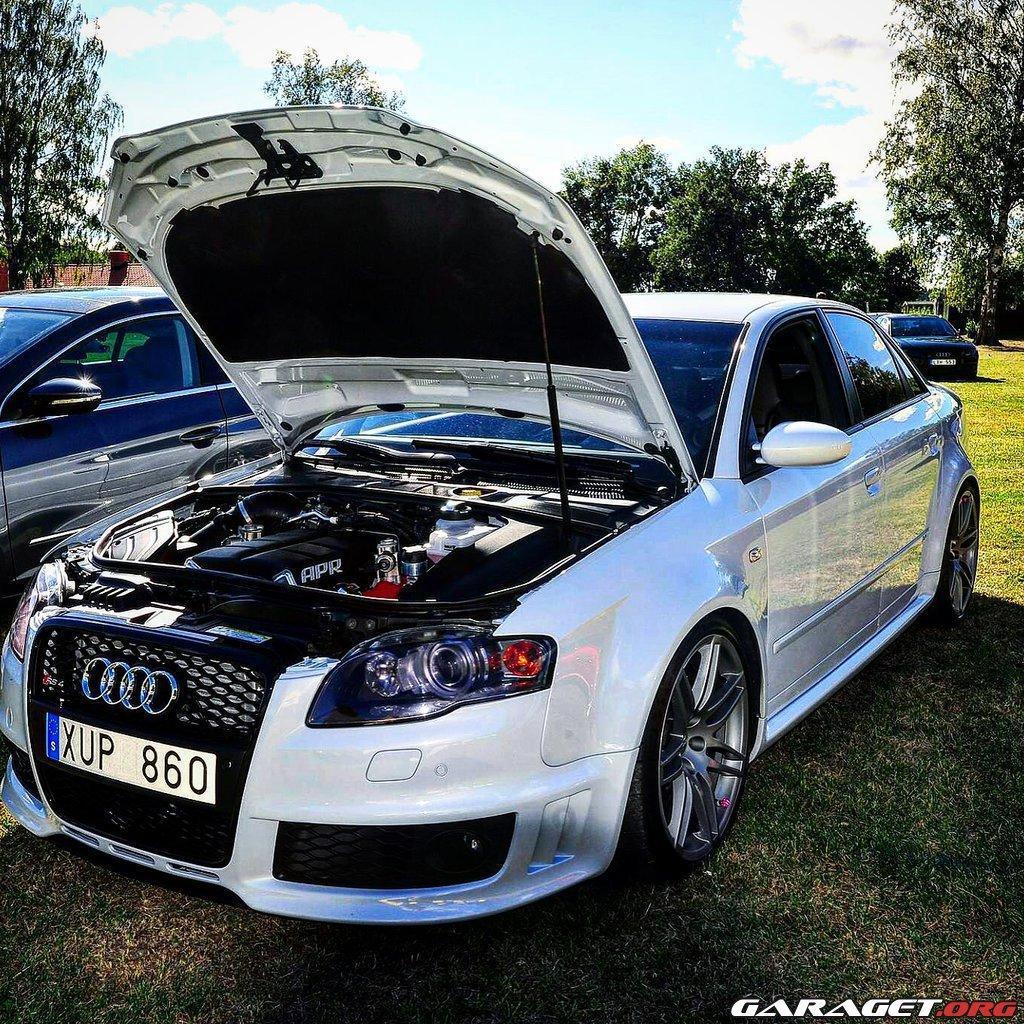 585871AUDIRS43155.jpg