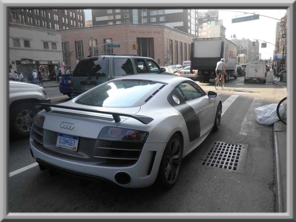 585906R8GT272ESQUIROU.jpg