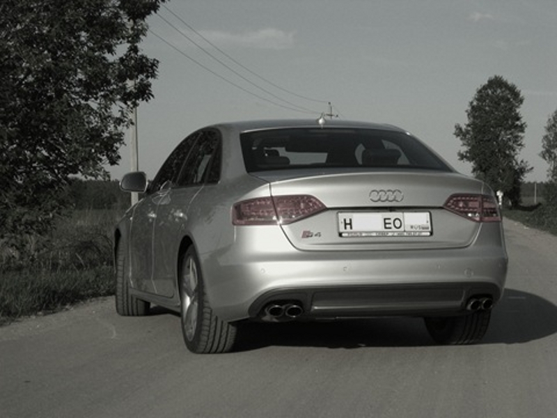586478140S4ESQUIROU.jpg