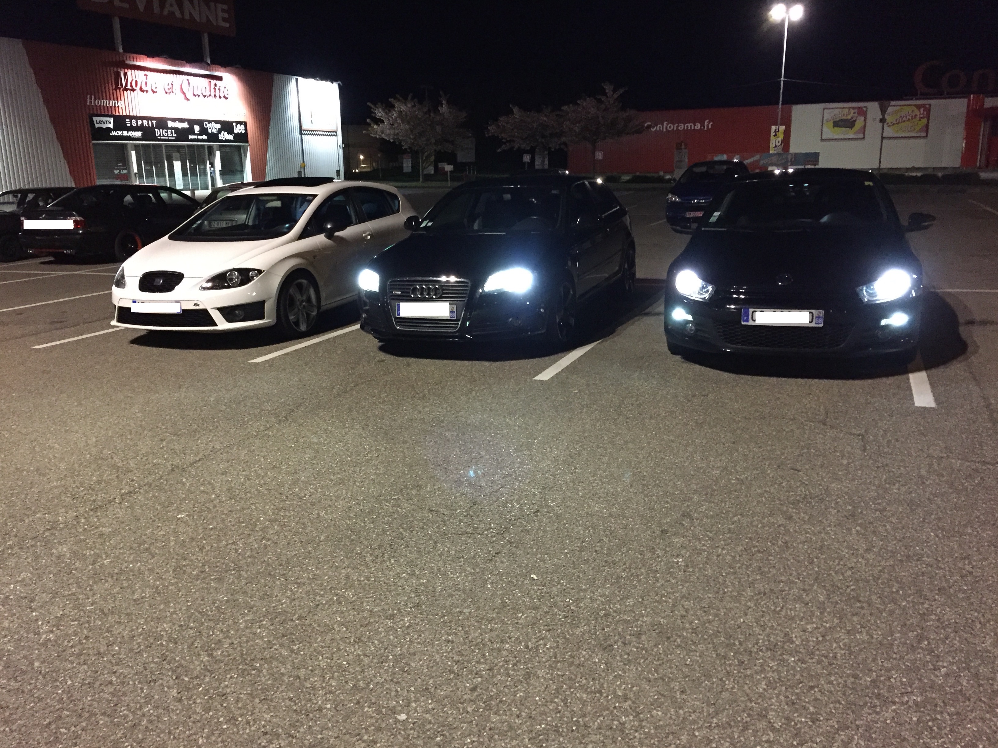 586619IMG2015.jpg