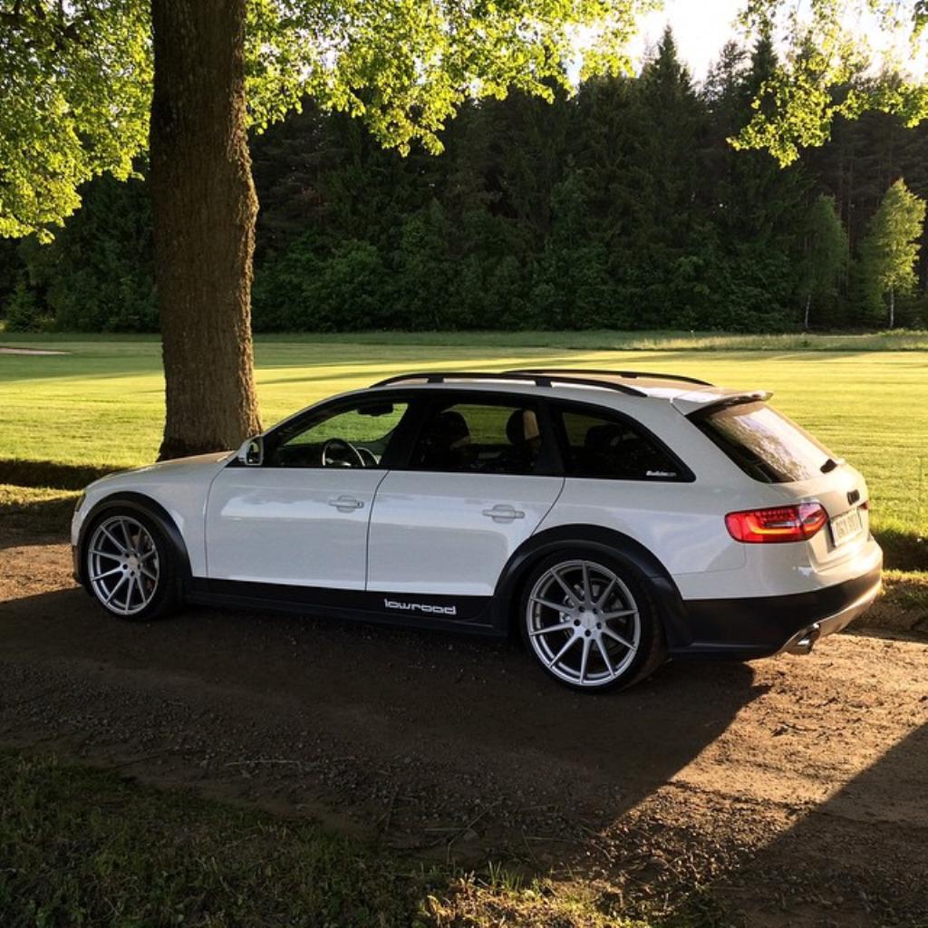 5866931318AUDIA4ALLROAD.jpg