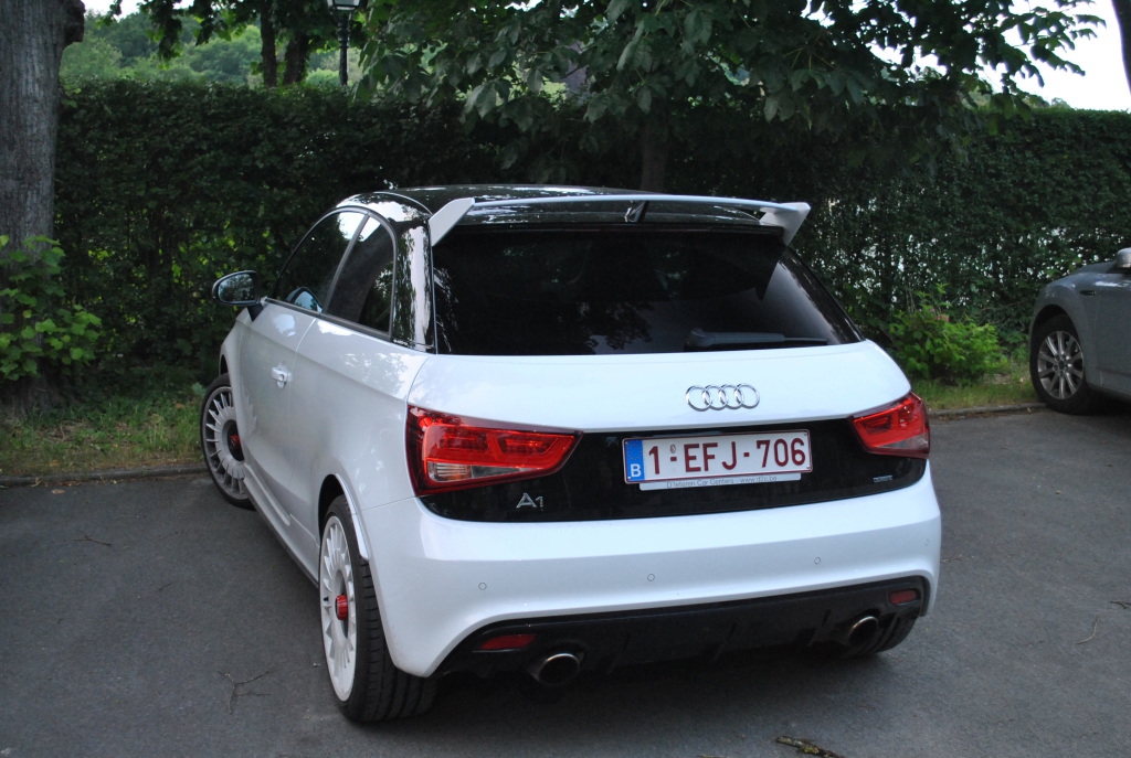 587640A1QUATTRO421.jpg