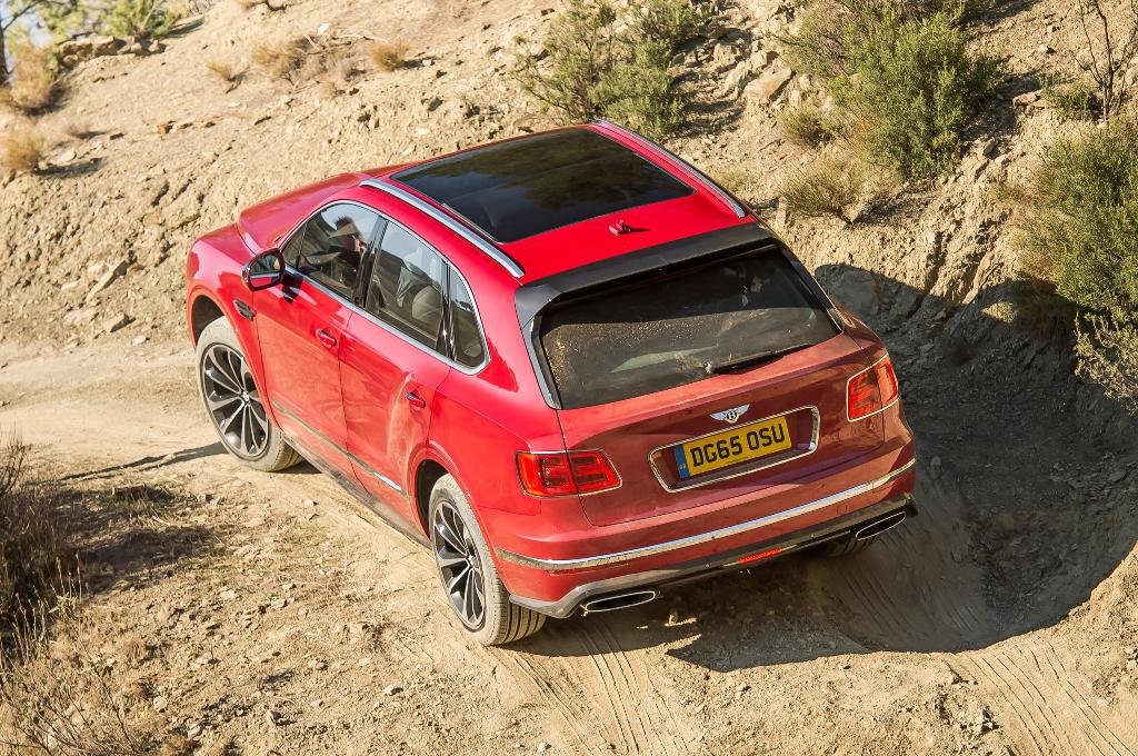 590644BENTAYGA0075.jpg