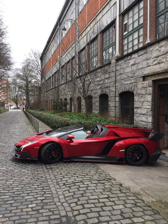 590989VENENO191.jpg