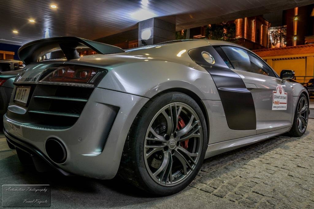 591693R8GT1332.jpg