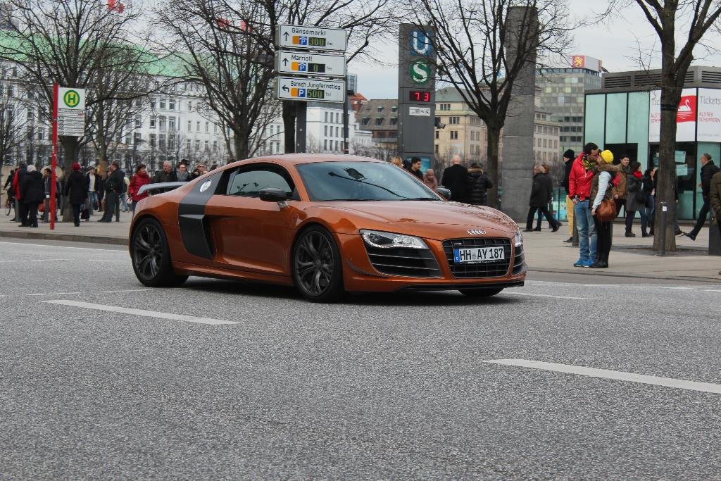 591742R8GT1469.jpg
