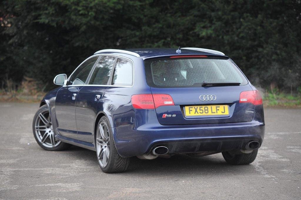 591828RS61705.jpg