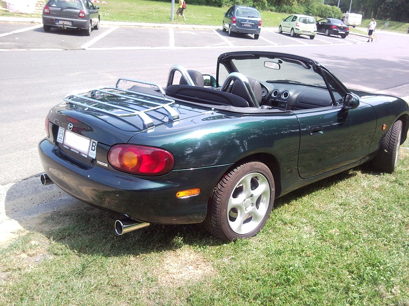 592827mazdamx5.jpg