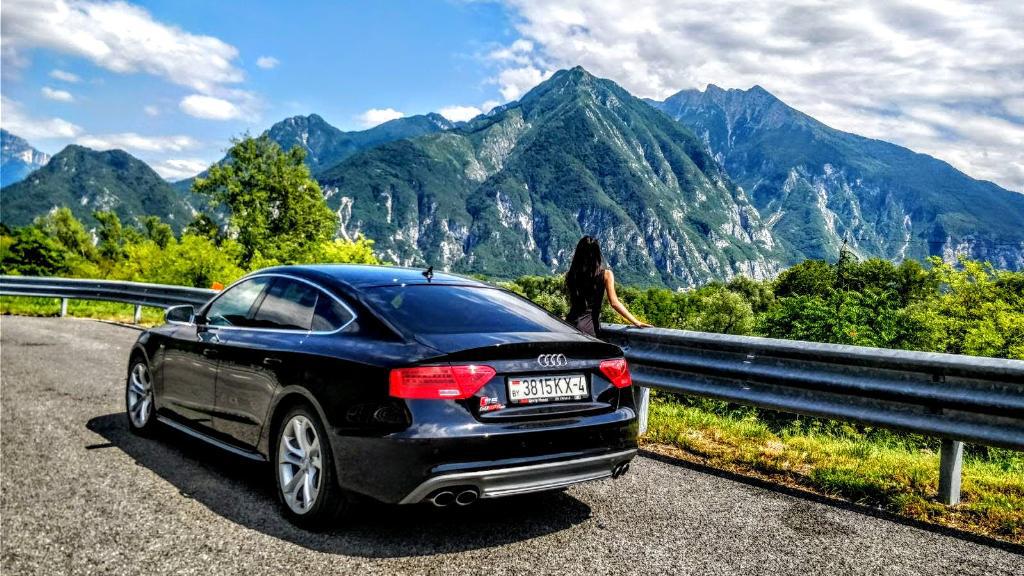 5941331031S5SPORTBACK.jpg
