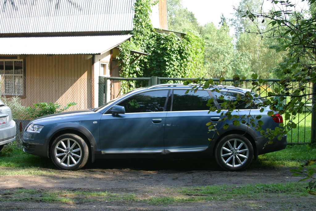 594324299AUDIA6C6ALLROAD.jpg