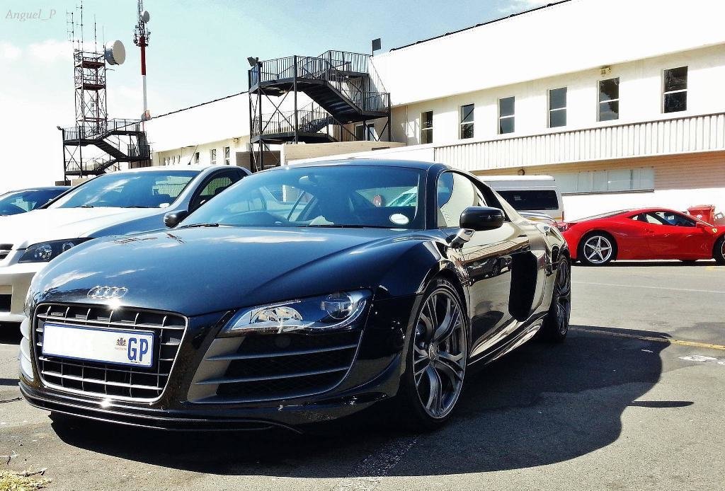 594344R8GT1129.jpg