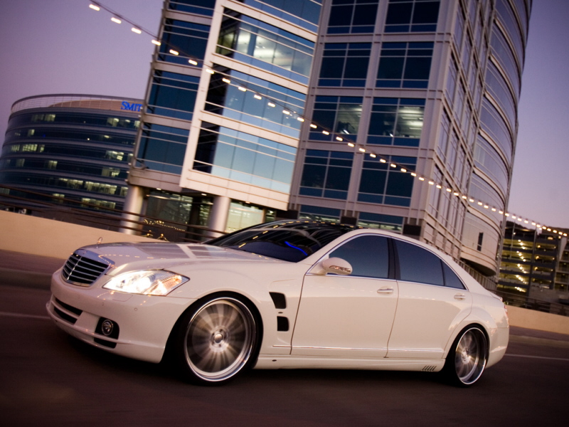 5979benz_5465_1024x768_800x800.jpg