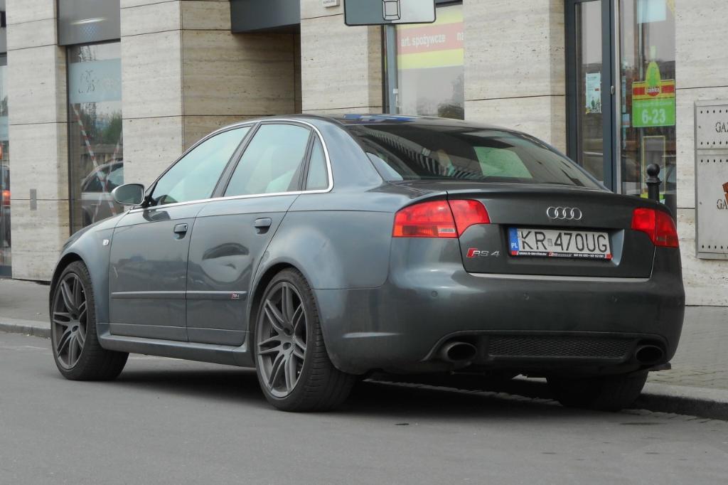 598157AUDIRS43397.jpg