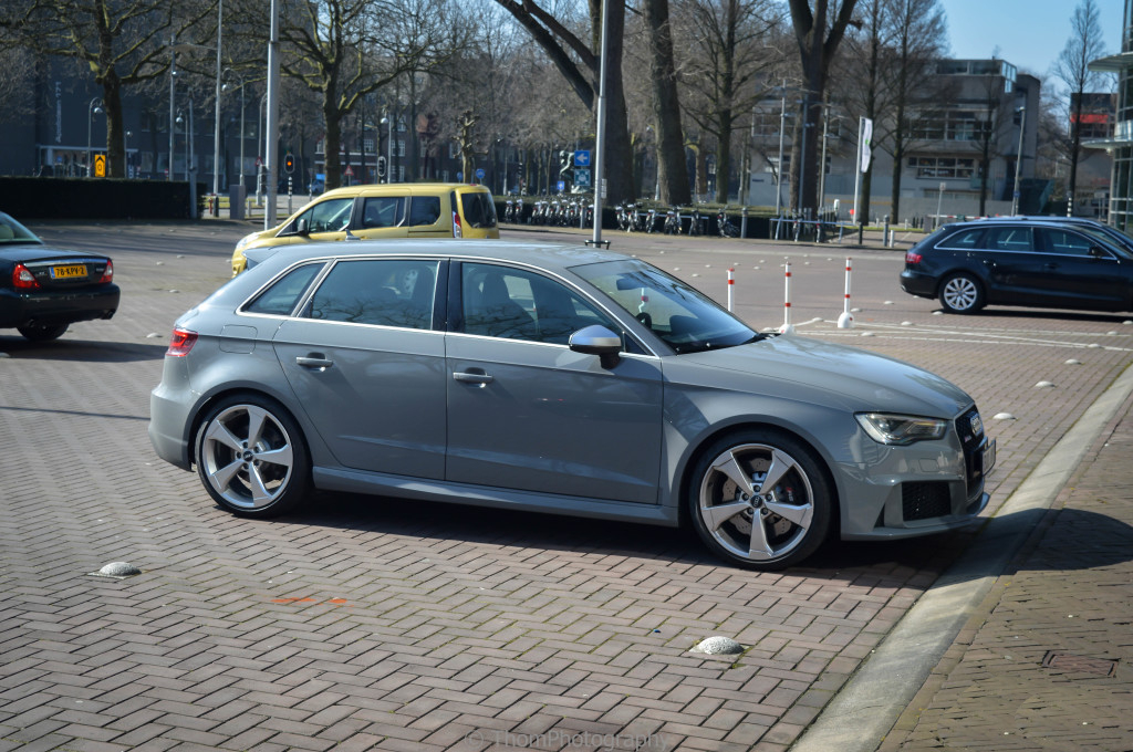598281RS38V1006.jpg