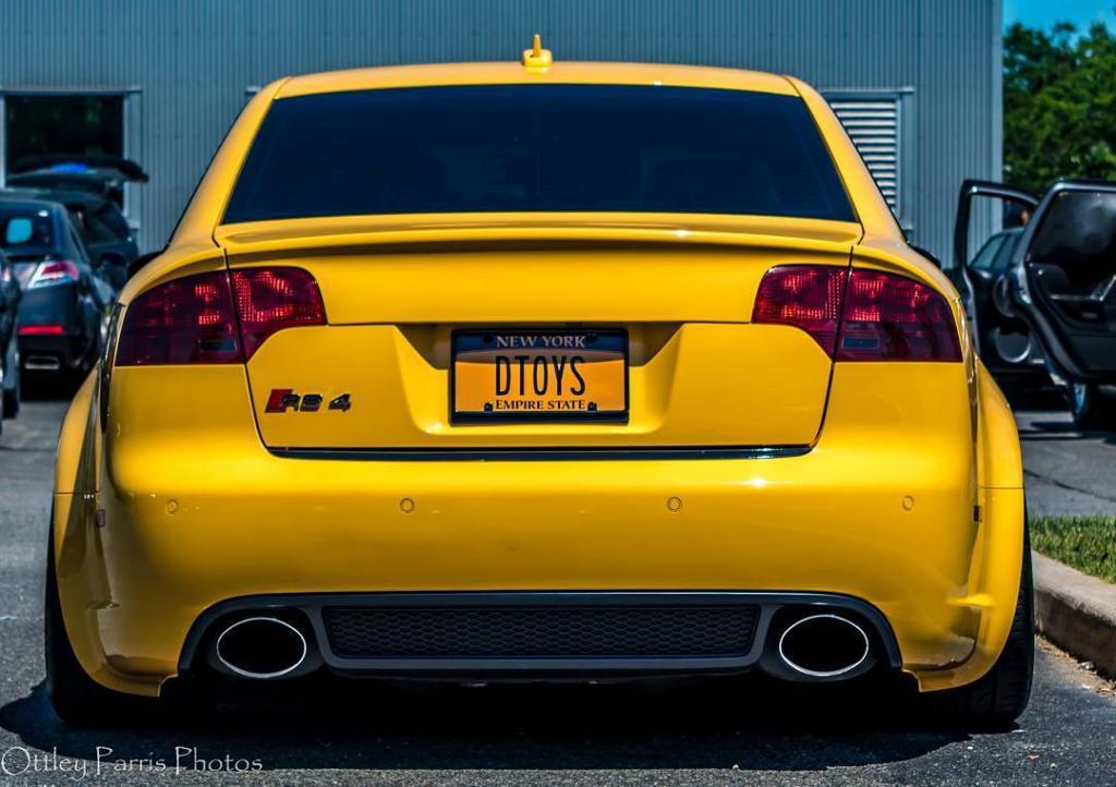 598421AUDIRS43009.jpg
