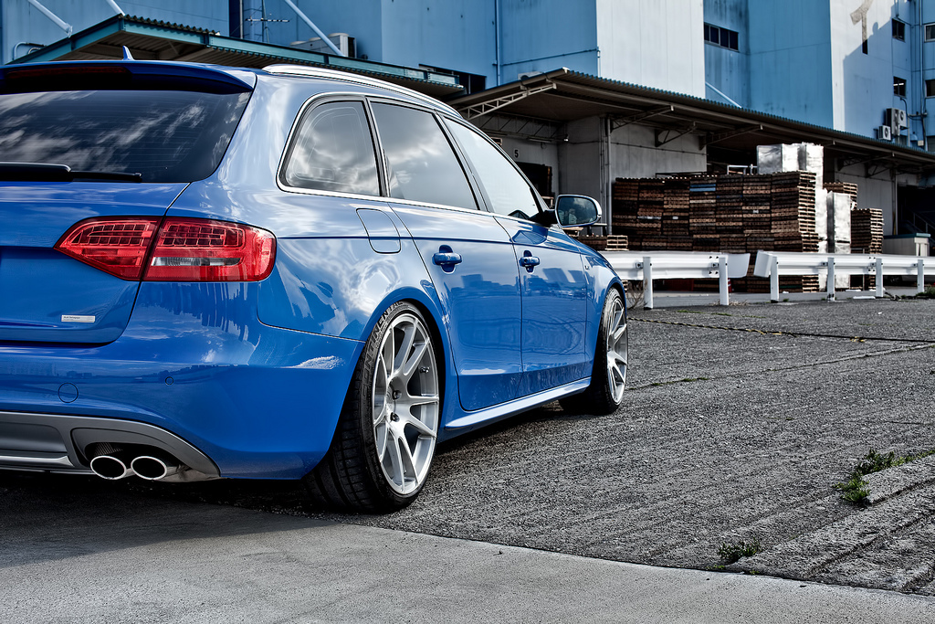 598571295S4ESQUIROU.jpg