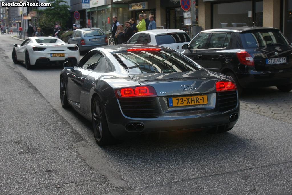 5989543385R8.jpg