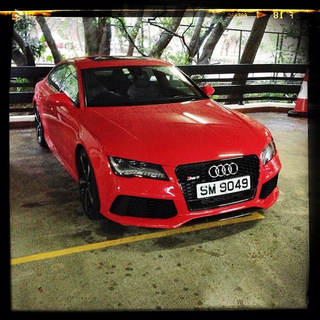 598973RS7720.jpg