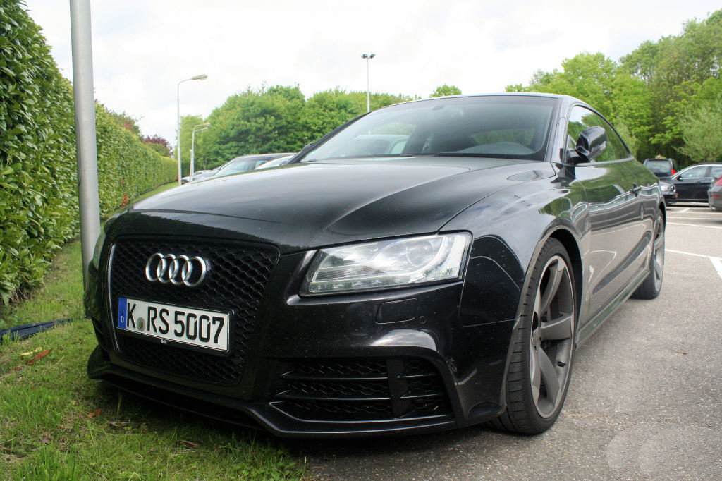 599552AUDIRS5948.jpg