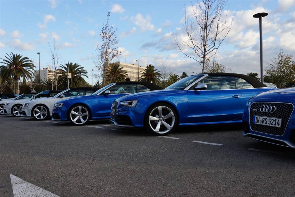 599890111RS5CABRIOLET.jpg