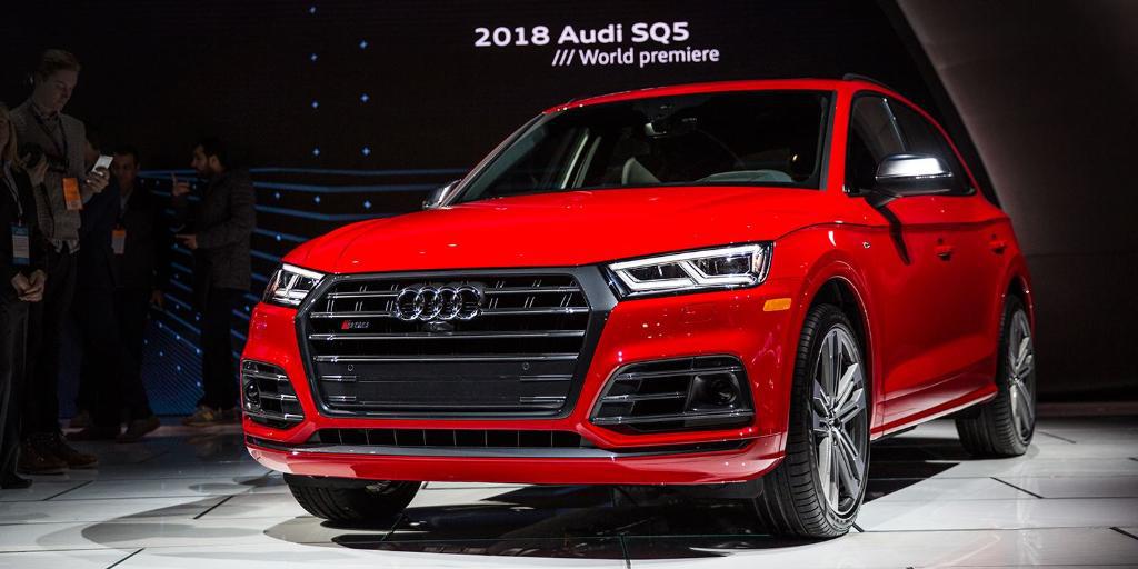 599997AUDISQ5B90025.jpg