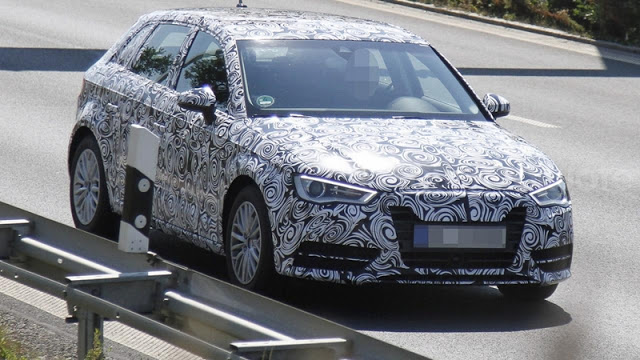 SpyShots+-+Audi+A3+Sportback+-+02.jpg