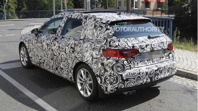 SpyShots+-+Audi+A3+Sportback+-+07.jpg