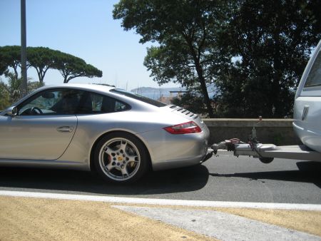 Porsche%20997%20caravan%2004.jpg