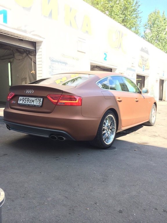 601405522S5SPORTBACK.jpg
