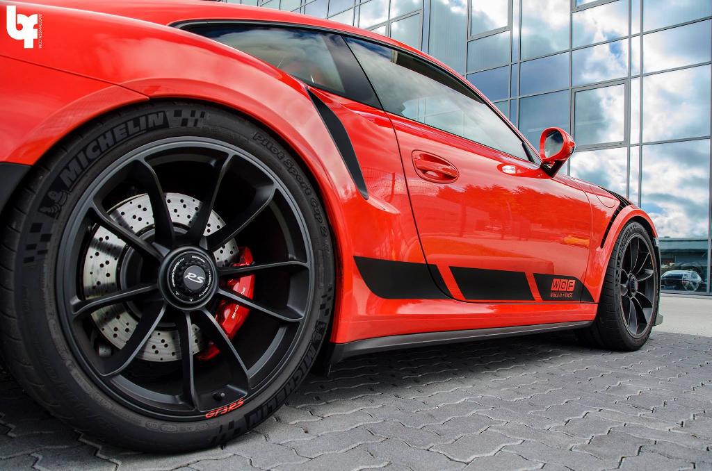 6024130237PORSCHE991GT3RS.jpg
