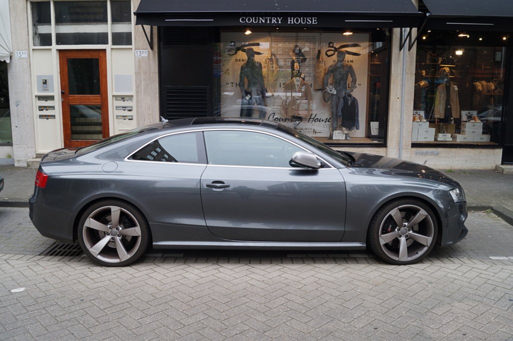 602656AUDIRS51080.jpg