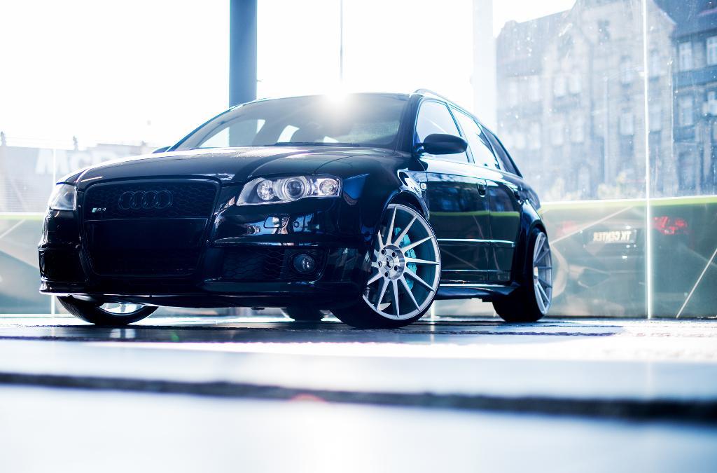 602658AUDIWHEELS1064L1RS4B7.jpg
